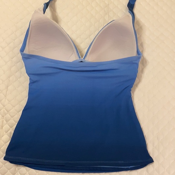 Bleu Rod Beatie tanking top size 8 .. 87%nylon - Picture 4 of 4